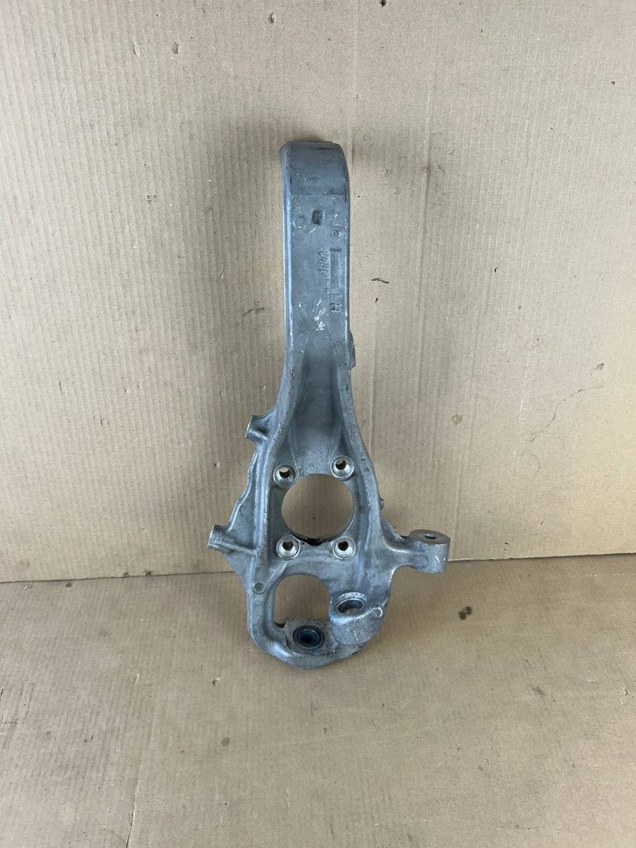 ✓ 17-19 Alfa Romeo Giulia Front Left Side Spindle Knuckle