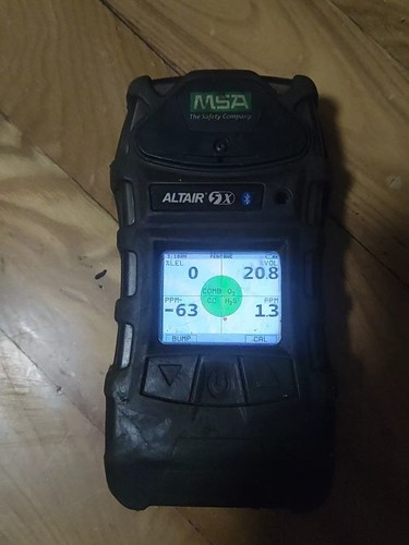 MSA Altair 5X 4-Gas Monitor Color Screen, Calibrated, Charger