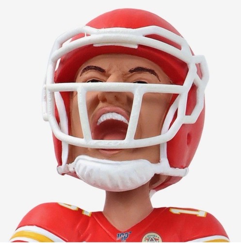 Patrick Mahomes KC Chiefs SB Champs Sports Illustrated Cover Bobblehead FOCO 100 - Picture 2 of 6