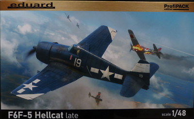 Eduard 8229 - 1:48 F6F-5 Hellcat late Profipack