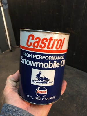 Vintage 1970s  Castrol High Performance Snowmobile, 1 Quart Oil Can Full can