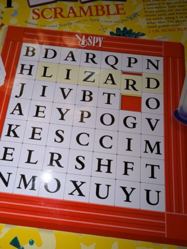 I Spy Word Scramble Game BPT6113 New In Tin Box 2004 Scholastic Briarpatch - Picture 5 of 8