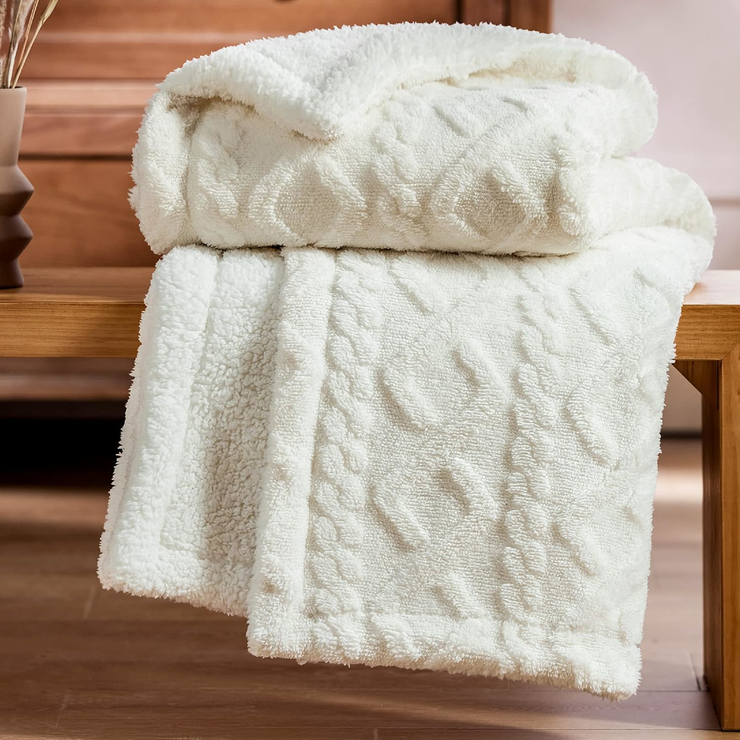 Fuzzy Cream Sherpa Throw Blanket 50x60 – Cozy Winter Warm Gift