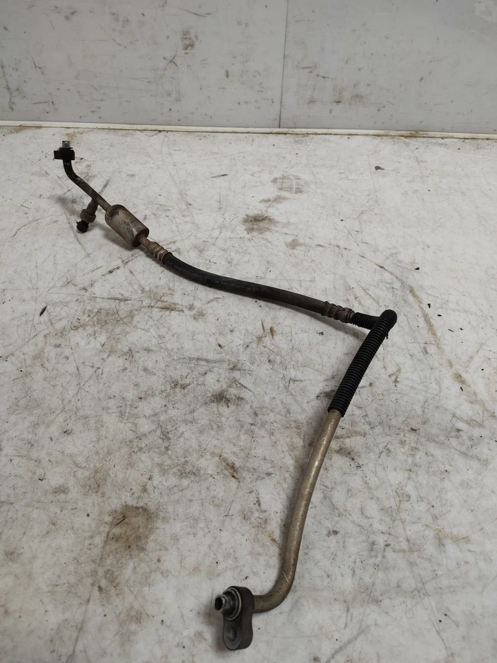 Manguera de descarga de aire acondicionado Chevy Avalanche 2007-2013 genuina OEM 22876350 Foto 3 de 3