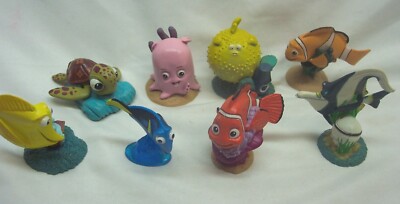 Walt Disney Store Finding Nemo 2'' PLASTIC FIGURES TOY LOT Figure Cake Toppers