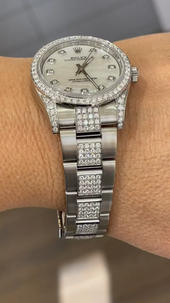 Rolex 34mm Oyster Perpetual 124200 White Mother of Pearl
