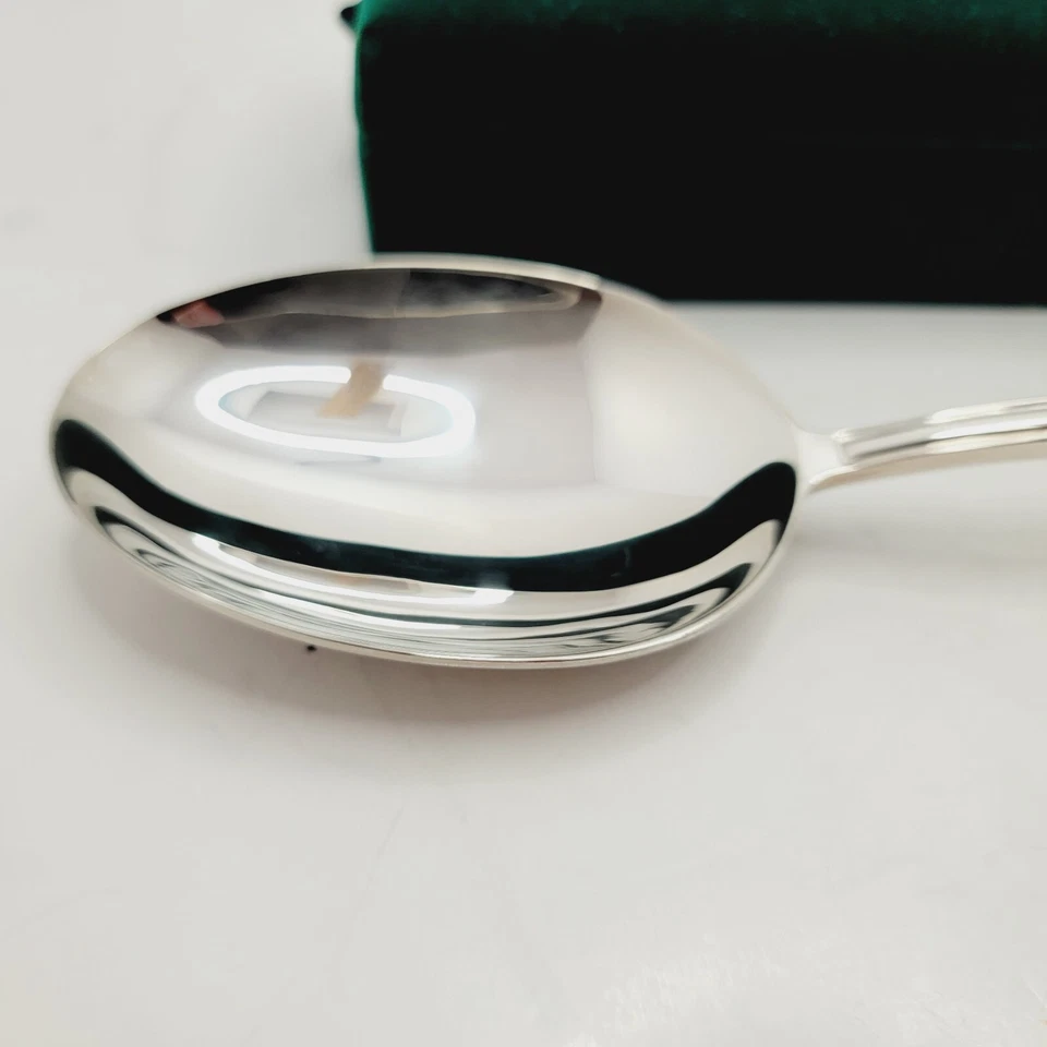 Silver Treasures Serving Spoon Holidays Santa Claus Godinger Original Velvet Box - Image 3 of 4