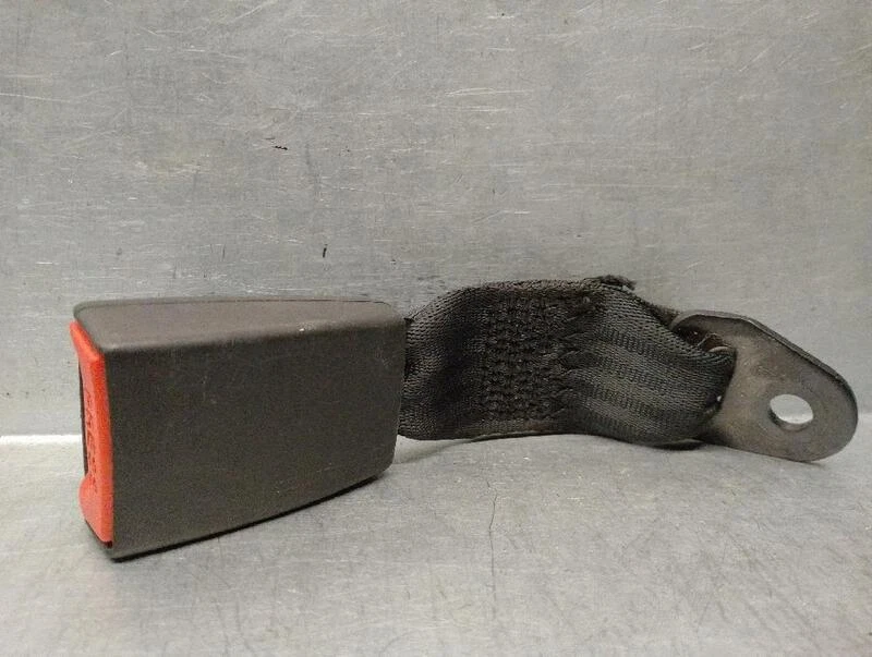 84905M68K105PK ENGANCHE DE CINTURON para SUZUKI ALTO AMF 310 1.0 2009 4372844 - Imagen 2 de 2