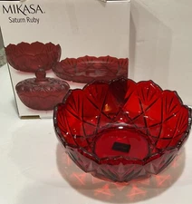 Celebrations by Mikasa Saturn Ruby Ribbon Red Crystal Bowl New Original Box