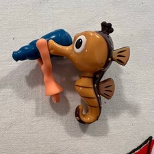 Finding Nemo Seahorse Toy and Periscope