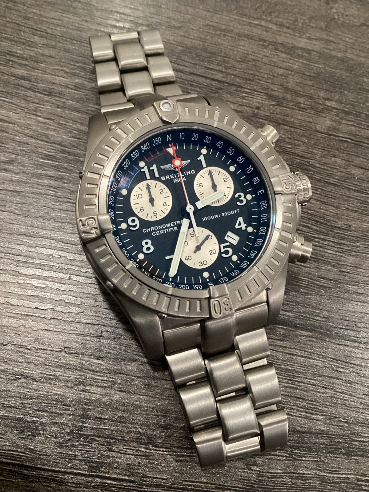 BREITLING CHRONO AVENGER M1 TITANIUM 44MM BEAUTIFUL BLUE DIAL MENS WATCH E73360