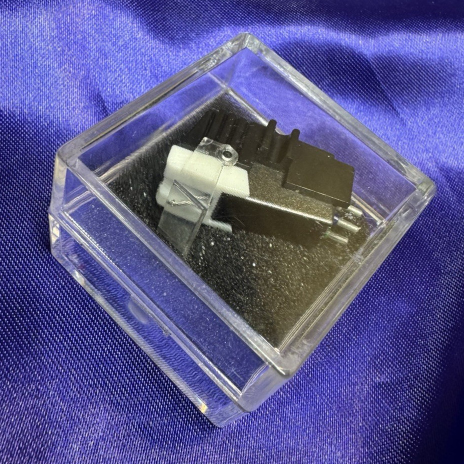 HIGH QUALITY/OUTPUT OEM PHONO CARTRIDGE Replaces ANY 1/2" Mount READ-FREEBIES!!!