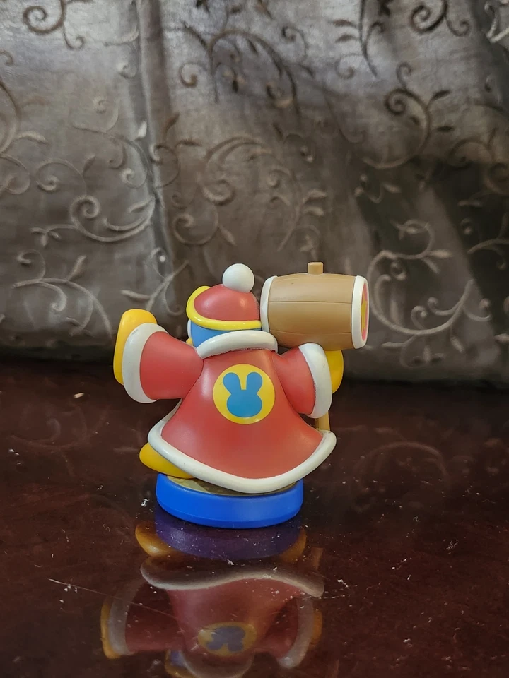 Lot Of 5 Nintendo Amiibos Including Ness, Fox, Cat Mario, Captain Falcon + more - Image 2 of 4