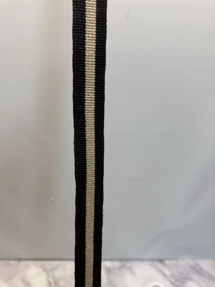Cinturón Coach de lino natural 40” en negro/con rayas blancas ¡EXCELENTE ESTADO USADO!! Foto 2 de 4