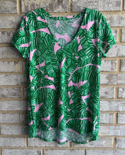 Lilly Pulitzer Short Sleeve V-Neck Etta Tropical 100% Cotton T-Shirt Size S