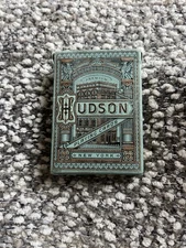 HUDSON THEORY 11 PREMIUM SPIELKARTEN DECK MAGIE TRICKS VERPACKT GOLD USA NEU