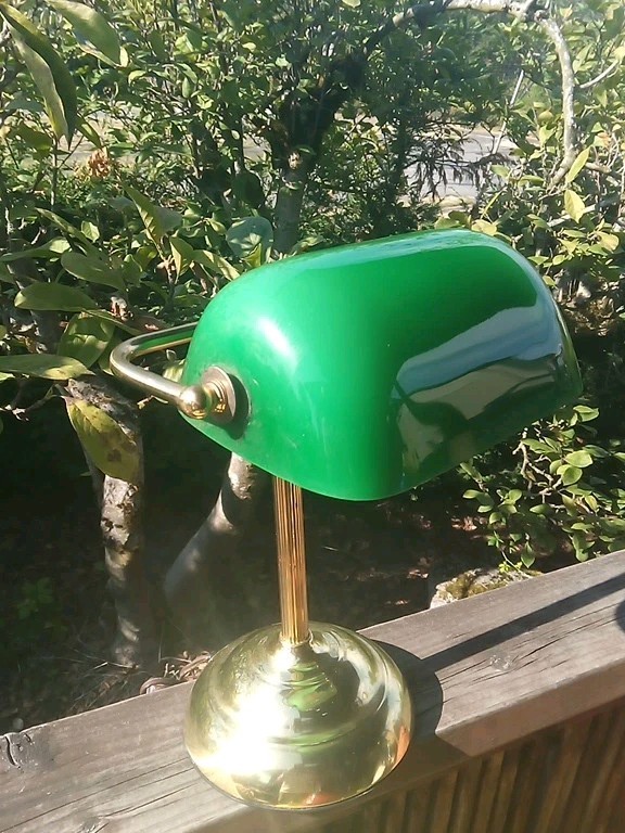 Picture 3 of 10