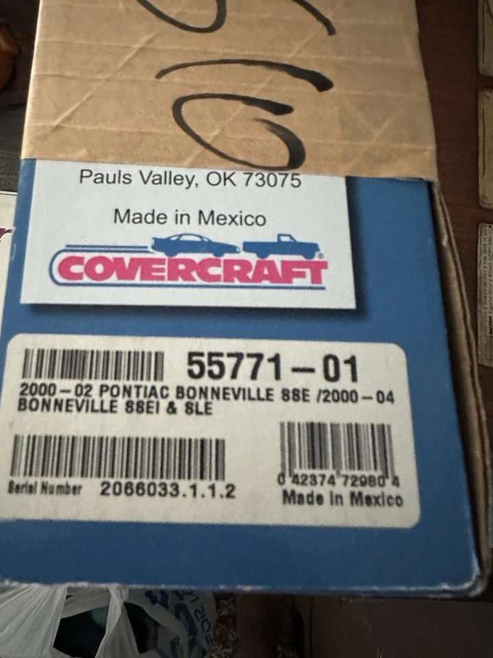 Cubierta frontal personalizada Covercraft LeBra 2000-2002 Pontiac Bonneville - 55771-01 Foto 2 de 4