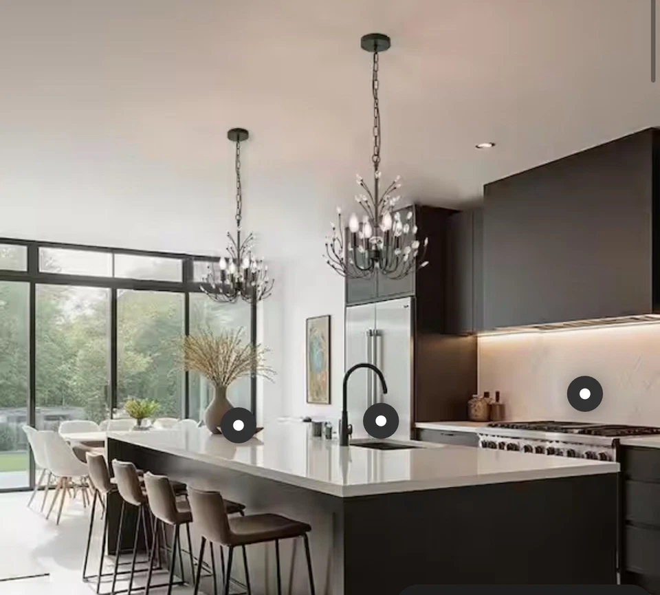 Mini araña tradicional Bree de 4 luces negra mate con acento de cristal Foto 3 de 4