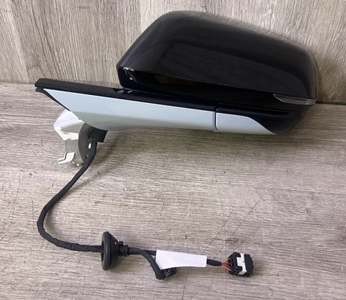 2023-2024 Cadillac LYRIQ  SIDE MIRROR LH DRIVER  SIDE OEM 85603431