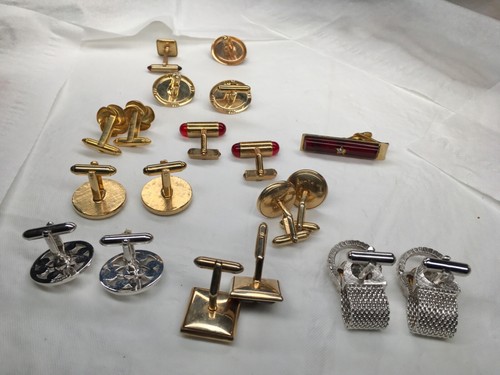 Swank Vintage Red Lucite Cufflinks Gold Plate And Gold Fill, Lot Of 19 Items. - Picture 12 of 24