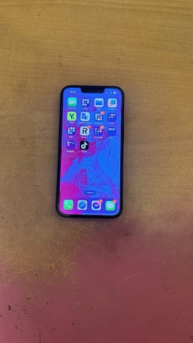 Iphone 13 128GB, TIKTOK installed - Afbeelding 2 van 3