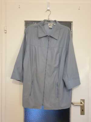 Schöne Sommerjacke von CHIC by FABIANI, Gr. 50, fliederfarben mit Silberdruck!