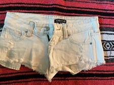 Forever 21 Shorts Size 26 Light Wash Denim Distressed Cut Off, Y2K, Low Rise