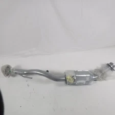 Evan Fischer Center Catalytic Converter For 2002-2005 GMC Envoy 4.2L SEE DESC