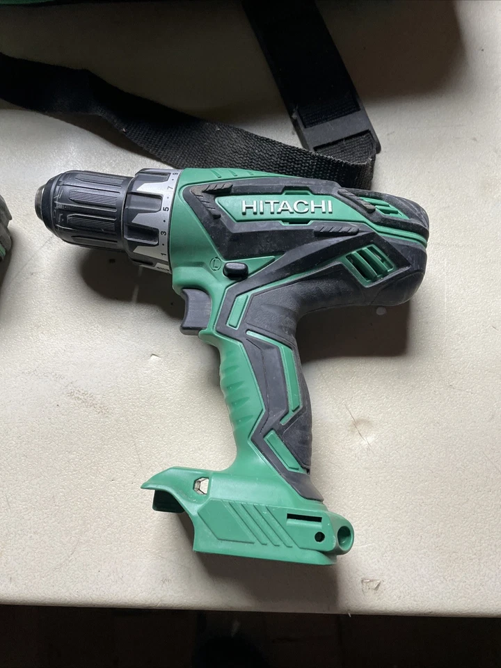 Hitachi 18V Cordless DS18DGL Drill / WH18DGL Impact Driver W Bag CLEAN - Image 2 of 4
