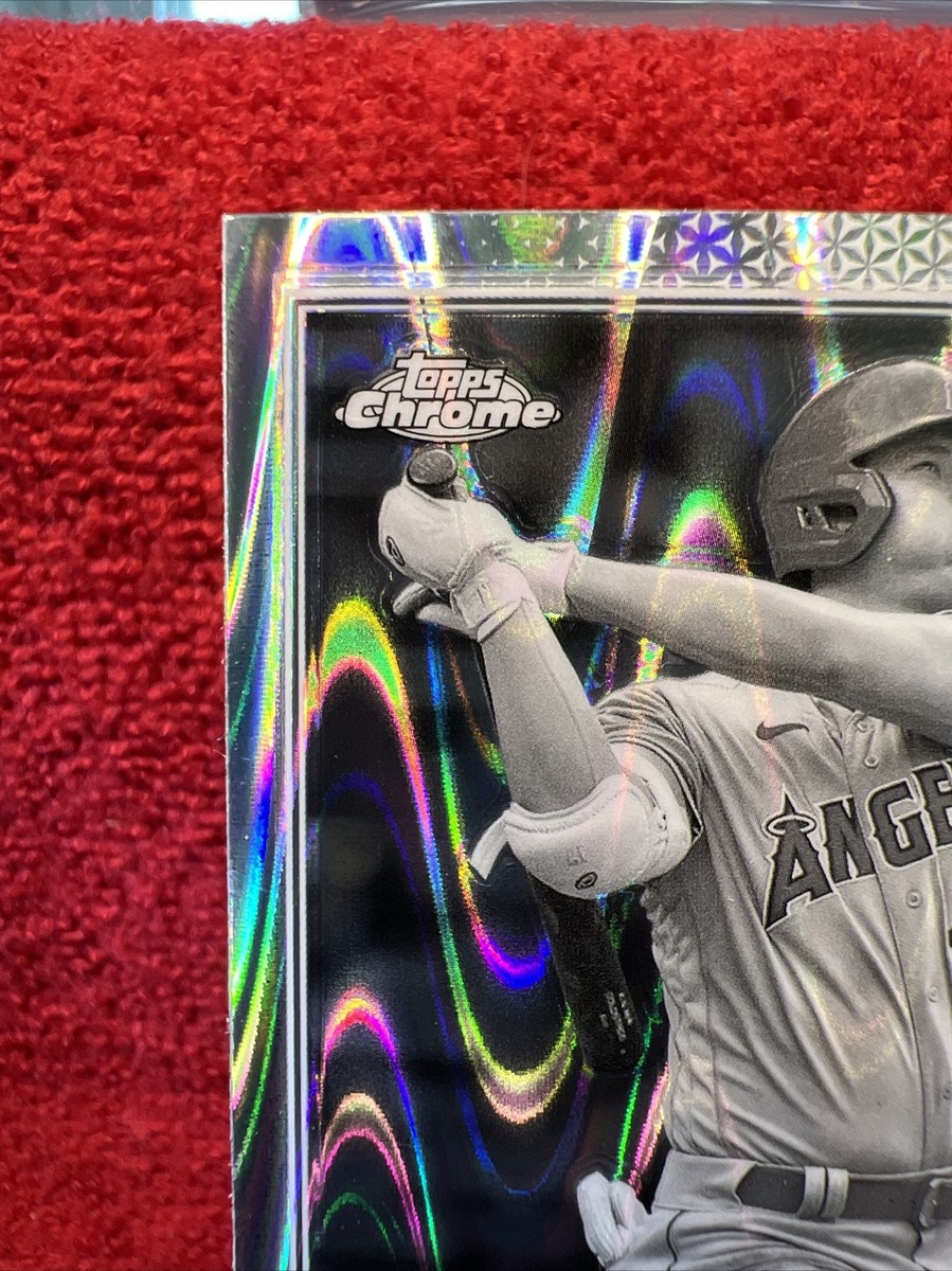 2022 Topps Chrome Sonic Shohei Ohtani #1 Black & White RayWave