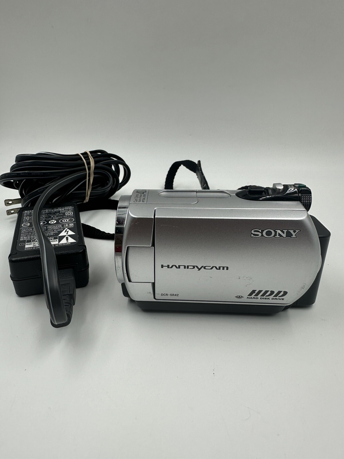 Sony Handycam DCRSR42 (30 GB) Camcorder w/charger & Case 27242713659