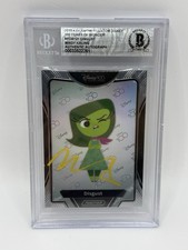 MINDY KALING SIGNED TOPPS CHROME DISNEY INSIDE OUT DISGUST CARD - BECKETT COA