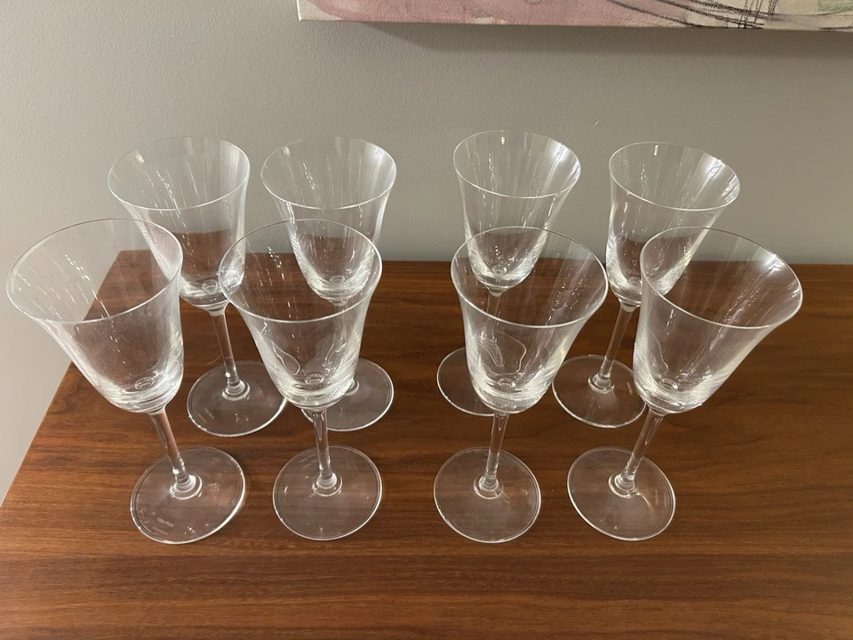 Vera Wang Wedgewood 水晶酒杯,非常轻度使用,8 件套,8 件套 — 第 3/3 张图片