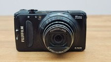 Fujifilm FinePix F660EXR 16MP Digital Camera ...