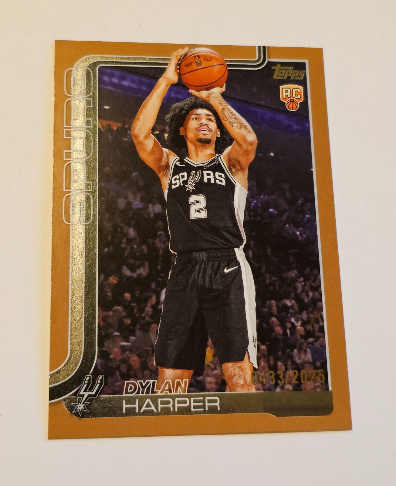 2025-26 Topps Basketball DYLAN HARPER #202 Gold 0433/2025 Rookie RC - Spurs