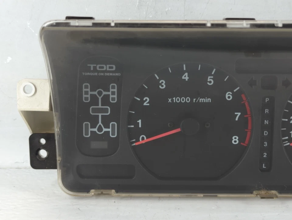 2000-2001 Isuzu Trooper Speedometer Instrument Cluster Gauges 8972194771 MPGV9 - Image 3 of 4