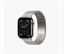 Apple Watch Series 11 GPS + LTE 42MM Natural Titanium - Link Bracelet AppleCare+