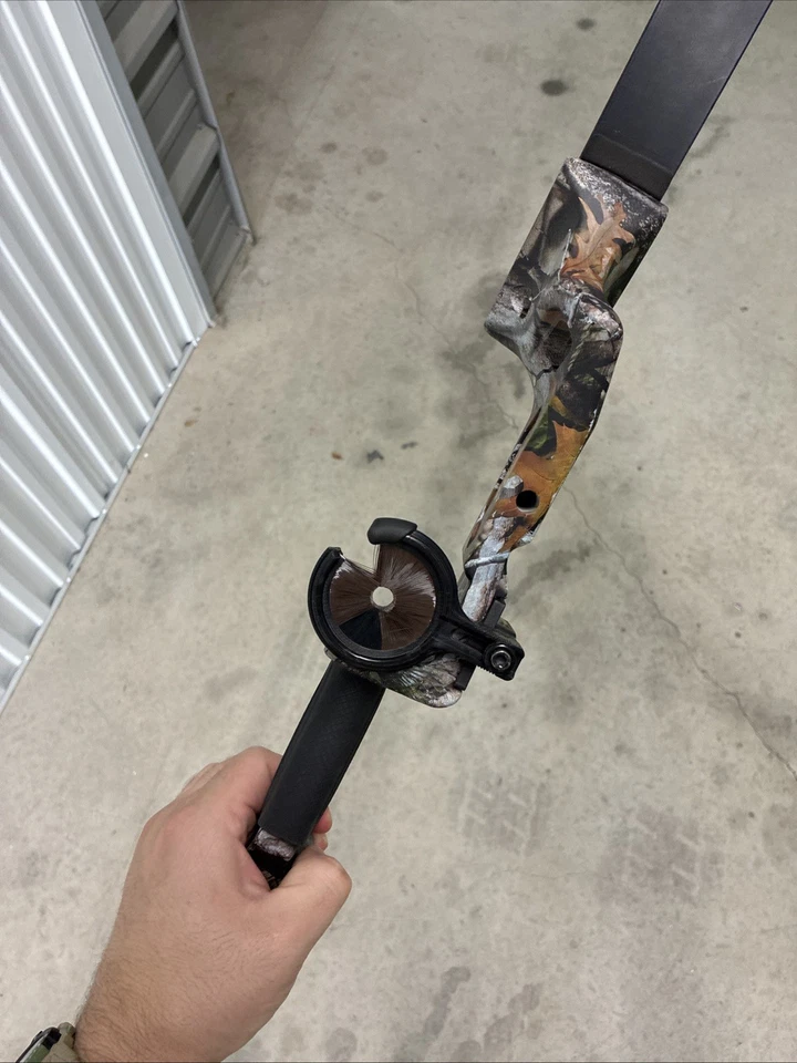 Martin Jaguar Recurve Bow - Image 2 of 4