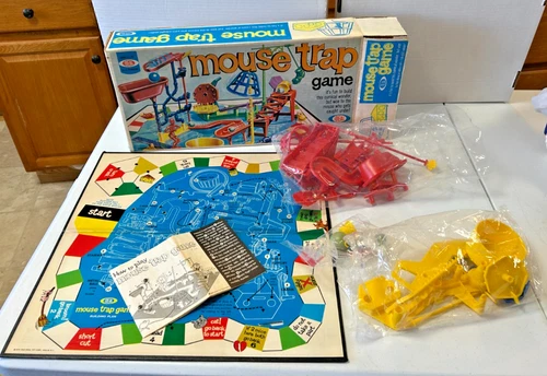 Vintage 1975 Ideal Mouse Trap Board Game 3D Excellent Condition with Box
