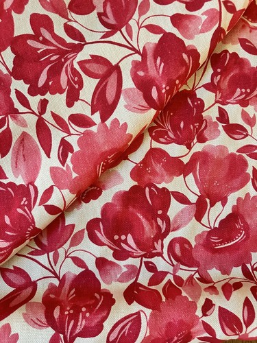 Clarke & Clarke - Caitlin Linen Raspberry - 2 Yards Linen Fabric - Picture 6 of 6