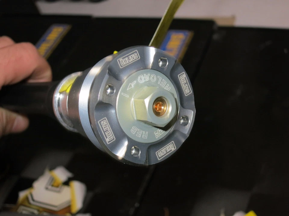 Kit de cartuchos OHLINS FGK235 NIX30 ¡CON RESORTES! Yamaha YZF-R1 2015-19 2017-21 R6 Foto 3 de 4