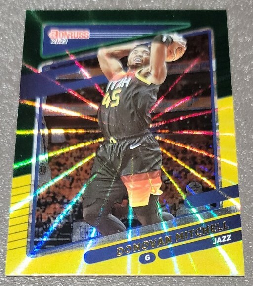 2021-22 Donruss - Holo Green and Yellow Laser #159 Donovan Mitchell Utah Jazz