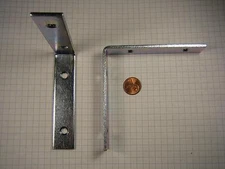FERUM #226-4" STEEL CORNER BRACES, 4" LEGS, 7/8" WIDTH, ZINC-PLATED, WITH SCREWS