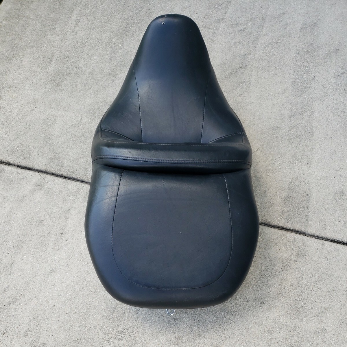 HARLEY DAVIDSON TOURING 08-21 SEAT OEM P/N 52000033 | eBay