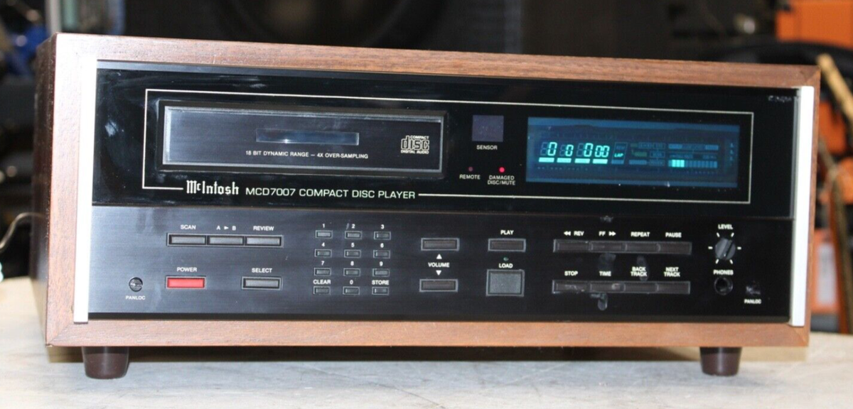 送料無料，大人気 Mcintosh MCD-7007 読み取りできずジャンクで