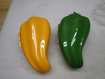 2 PACK NEW Tupperware Forget Me Not Chili Pepper Keepers Green & Yellow Set of 2