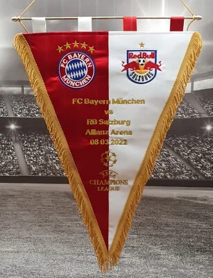 Fanion brodé Bayern Munich v RB Salzburg Champions League 2022 48 cm x 36 - Photo 1/4