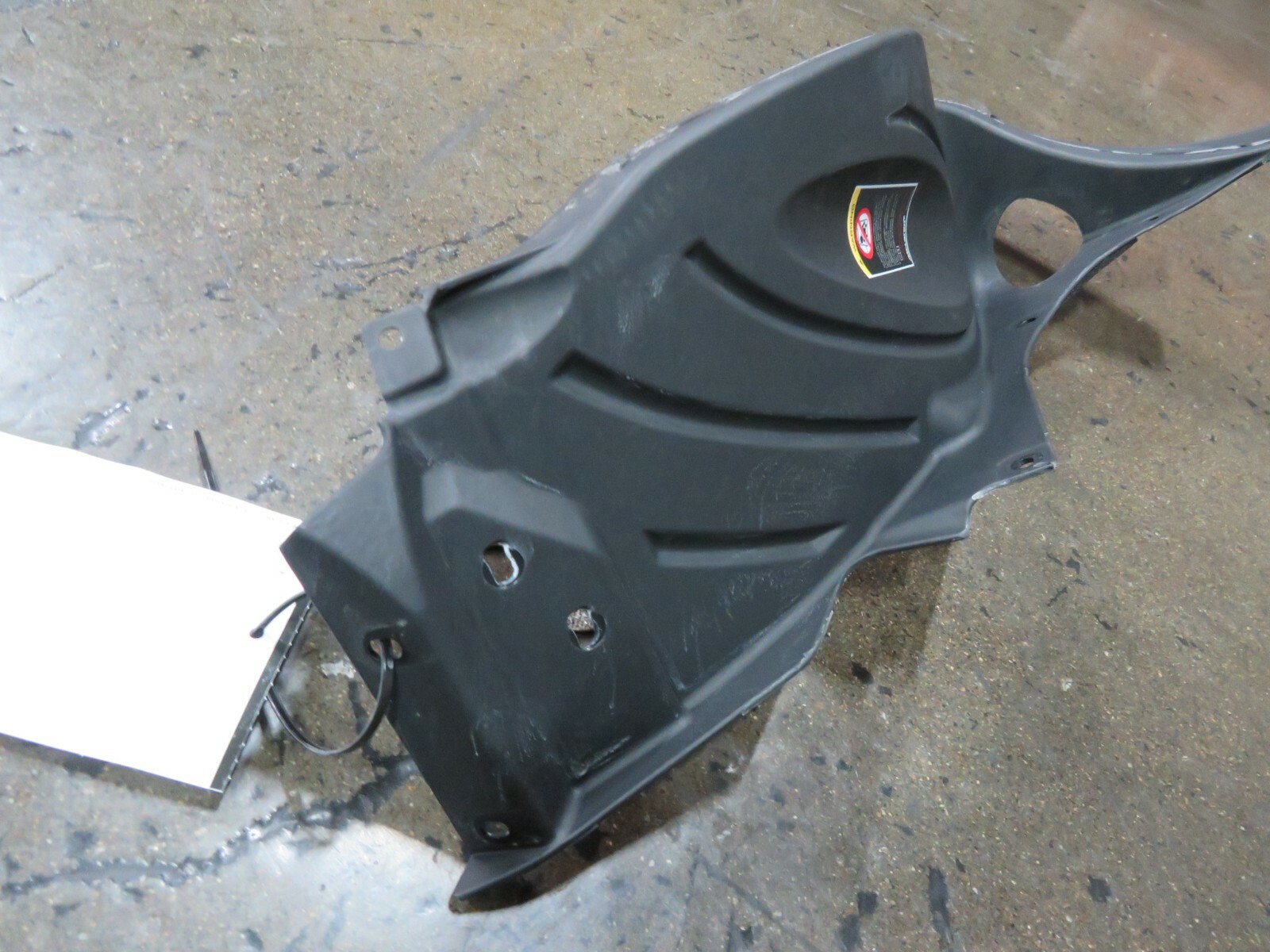 Mclaren 600LT, RH, Right, Fender Backing Moulding, Used, P/N 13A5733CP