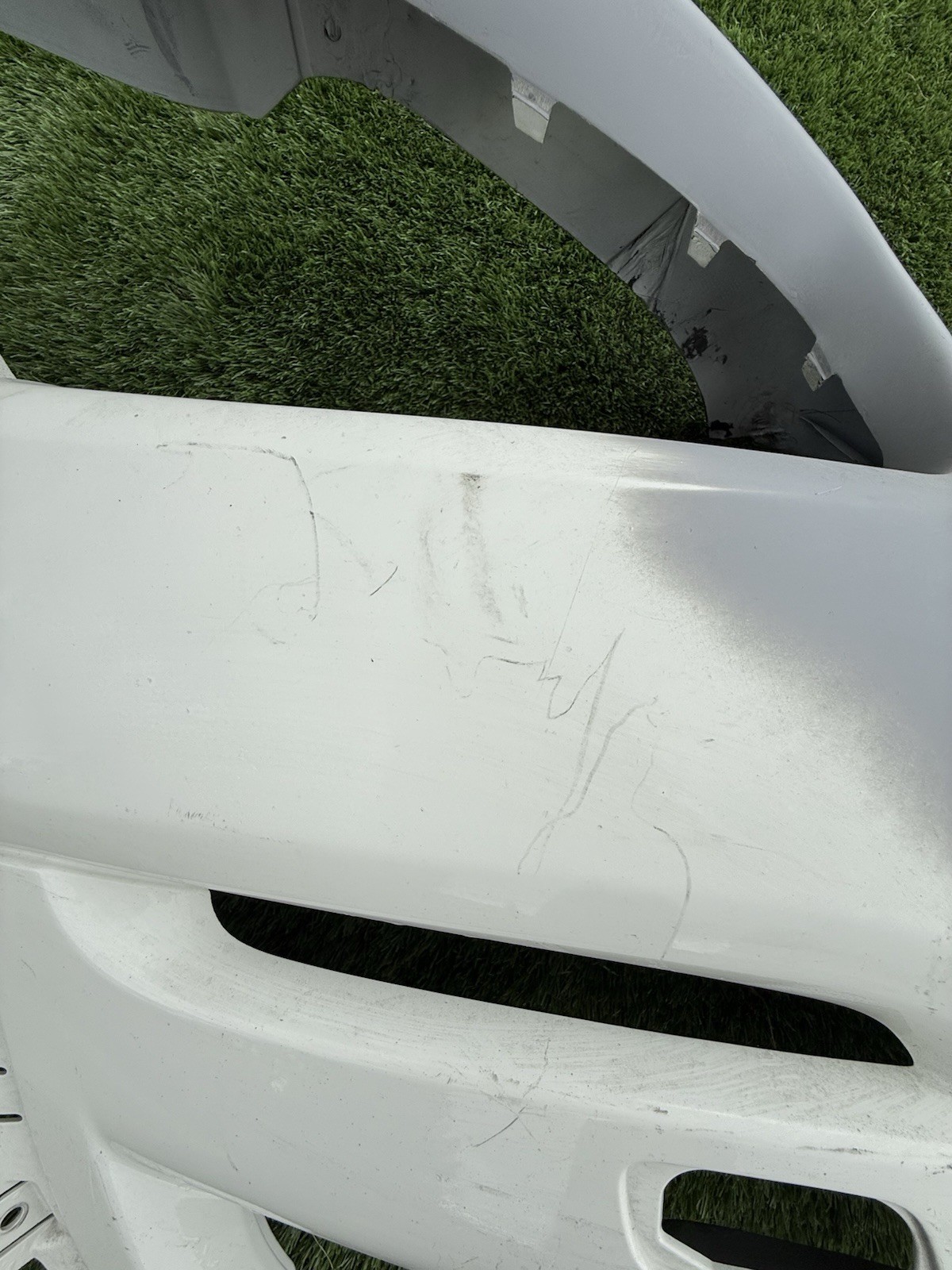 ROLLS ROYCE GHOST FRONT BUMPER 2010 2011 2012 2013 2014 51117198862 DAMAGED